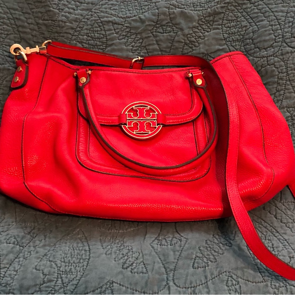 Tory Burch Amanda Classic Leather Hobo Bag Red